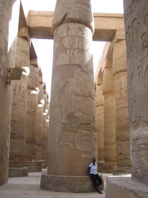 Karnak_hypostyle_hall1