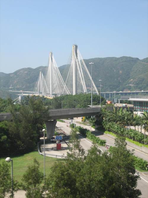 Bridge_from_airport2