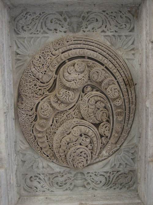 Sandstone_inlay_ceiling