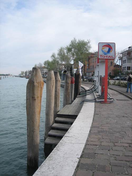Petrol_for_boats